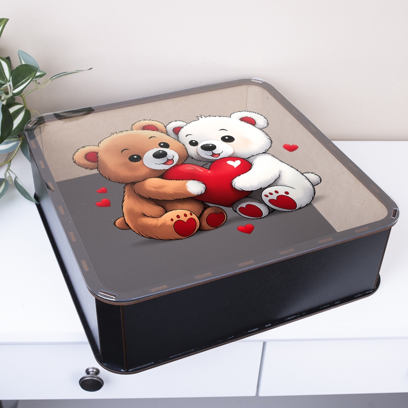 Подарункова коробка квадратна чорна з прозорою кришкою 19.4×19.4×5.4 см «Ведмедики — з кришкою»