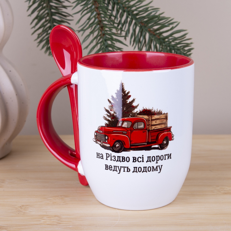 Чашка  з ложкою червоно На Різдво всі дороги ведуть додому, M-SPI, №7417
