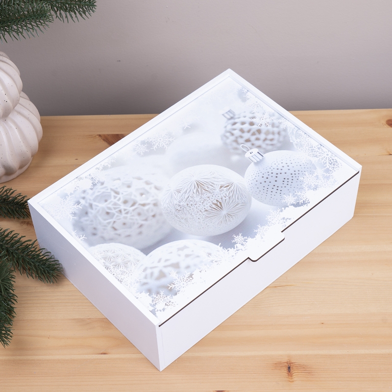 Подарункова коробка прямокутна біла 23×16×6.5 см «кулі білі»