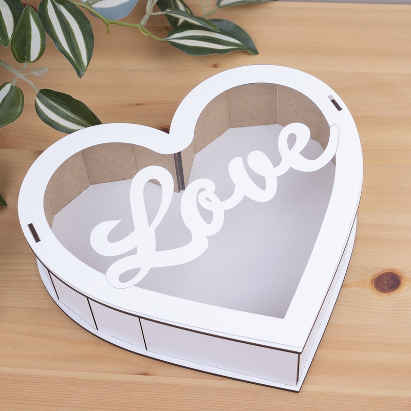 Подарункова коробка у формі серця біла з прозорою кришкою 29×31×8.5 см «Love»