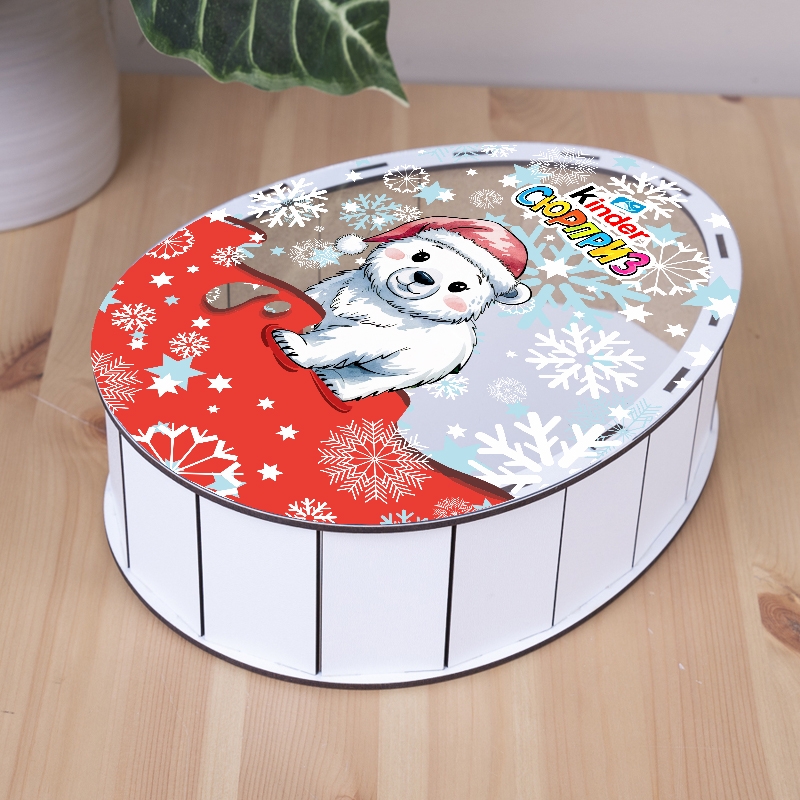 Овальна подарункова коробка Kinder біла з прозорою кришкою 25×19×7 см «ведмідь в сніжинки»
