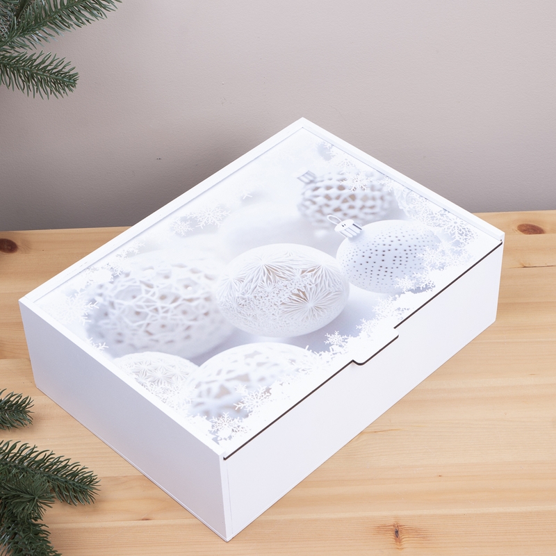 Подарункова коробка прямокутна біла 23×16×6.5 см «кулі білі»