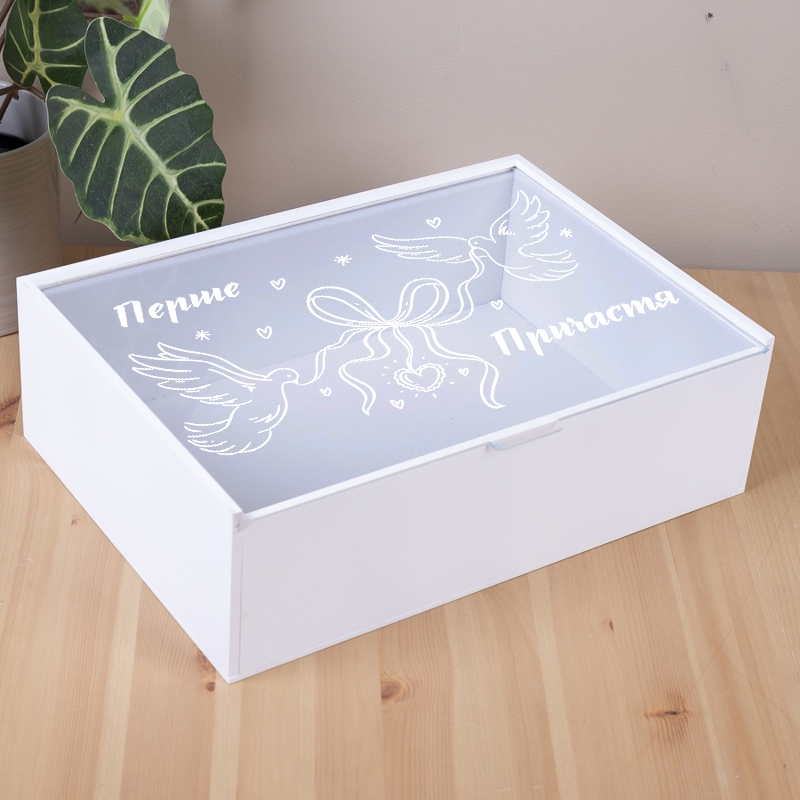 Подарункова коробка біла 23×16×6.5 см «Перше Причастя»