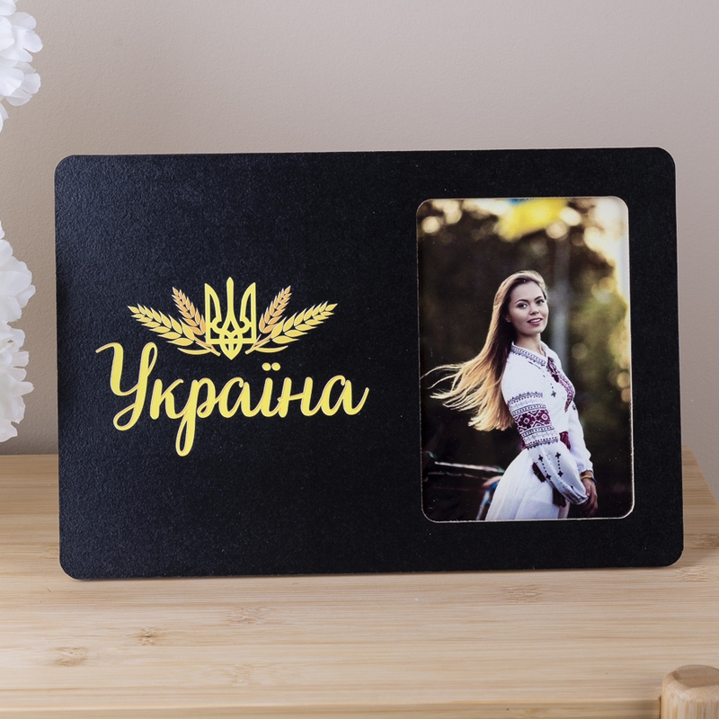 Україна S