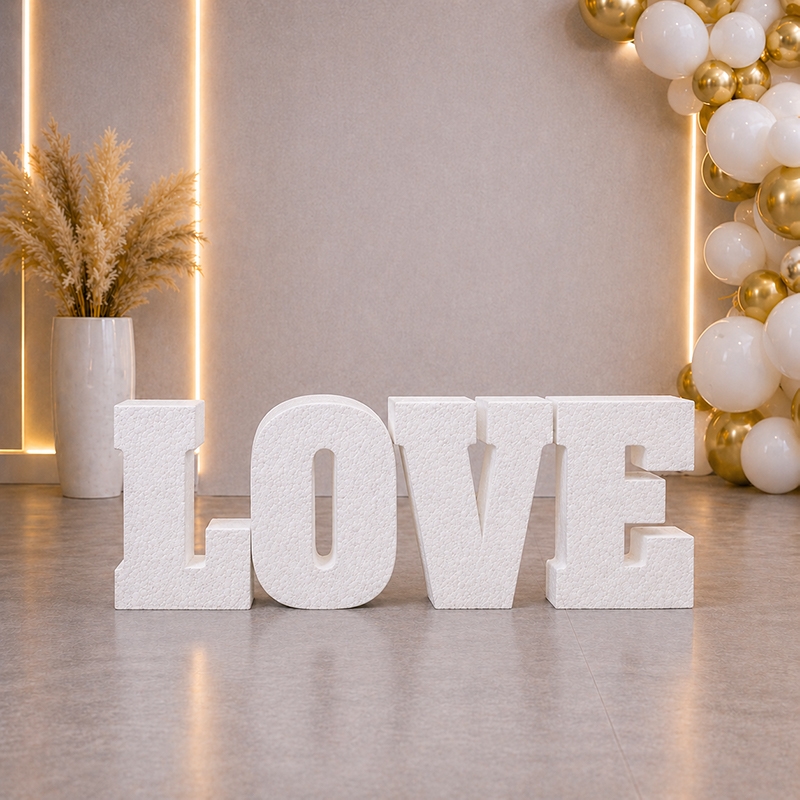 47см Напис пінопласт LOVE