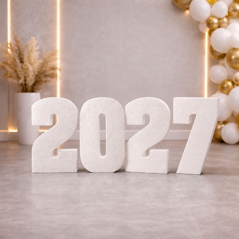 Цифри 2026 білі